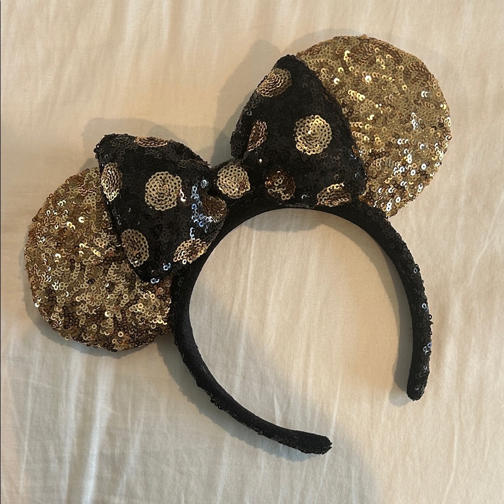Gold and Black Sequin Minnie Mouse Ears Headband